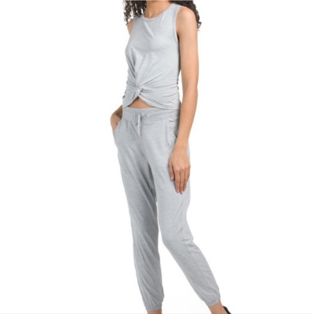 90° Degree by Reflex Jogger Set